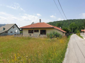 Home Vlahovic